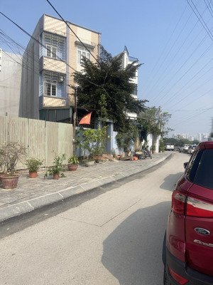 bán đất phân lô 91m2 - ngõ thông vỉa hè - ô tô tránh - xây ngay! giá bán 16.95 tỷ