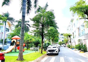 mặt tiền kinh doanh vip, ngay đỗ xuân hợp, gần chợ phước long b, 4 tầng btct, nhỉnh 9 tỷ