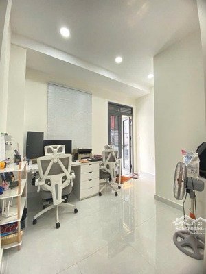 bán gấp nhà riêng tại nơ trang long, 5,7 tỷ, 36 m2, hàng hiếm tại bình thạnh