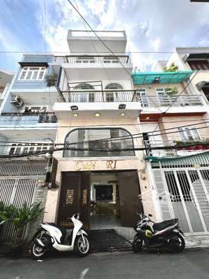 mặt tiền nb nguyễn đình chiểu, phường 4, quận 3, (6x15m, 3 lầu) giá 26 tỷ