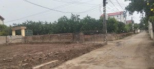 bán lô góc 2mt tại tráng việt, mê linh,giáp đại lộ ven sông hồng đường 7m.mặt tiền rộng giá đầu tư