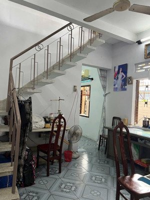 bán nhà hẻm ô tô né nhau lê hồng phong, phường phước hải cũ, nay là phường nam nha trang