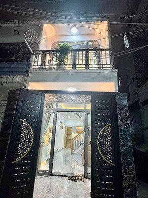 lên sóng nhà 30m², đường điện biên phủ, p15, bình thạnh. xây 2 tầng, hẻm oto, sổ riêng