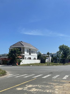 chào bán lô 2mt văn tiến dũng nằm ngay sát vách trường đại học fpt vị trí thoáng đẹp thuộc tpđn