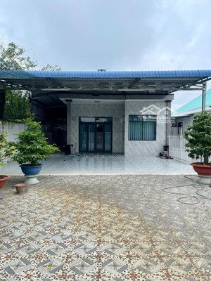 chính chủ cần bán nhà vườn xã hoà phú sát bên kcn đông nam, 1sẹt tỉnh lộ 8 vào 300m