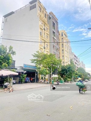 chủ cần bán khuôn đất rẻ khan hiếm đường cao chị chính p. phú thuận quận 7. dt: 8x21m giá 33 tỷ