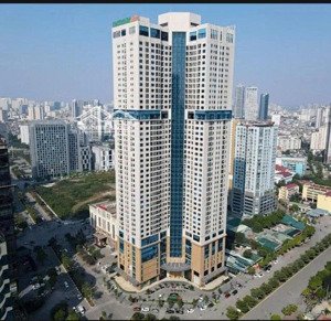 em bắc bql golden park được chủ nhà gửi bán quỹ 30 căn 2n, 3n giá cực tốt lh 