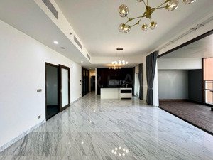 define - sang nhượng 3pn sân vườn 221m2, nội thất cơ bản. giá 31.5 tỷ. liên hệ: trần hải