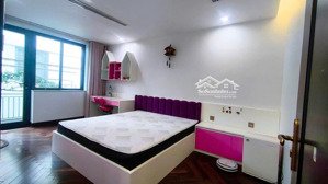biệt thự song lập 214m2, full nội thất vị trí đẹp view vườn hoa giá chỉ 5x tỷ bao phí 