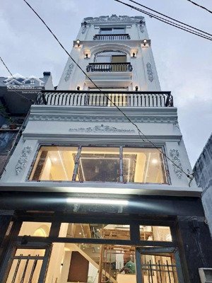 nhà 5 tầng - ngay ngã tư 4 xã - lê văn quới - thiết kế hiện đại từ chi tiết - chỉ nhỉnh 6 tỷ tl.