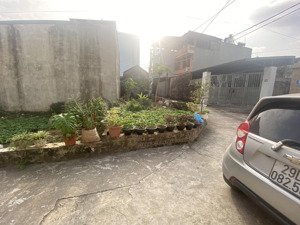 lô góc hiếm quang minh 50m2 ô tô 7 chỗ nhỉnh 3 tỷ