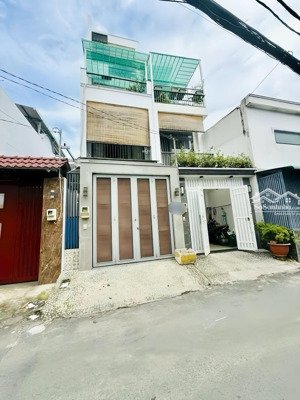 bán nhà hẻm xh 7m phan huy ích, cách siêu thị emart chỉ mất 2 phút di chuyển. shr - lh: 