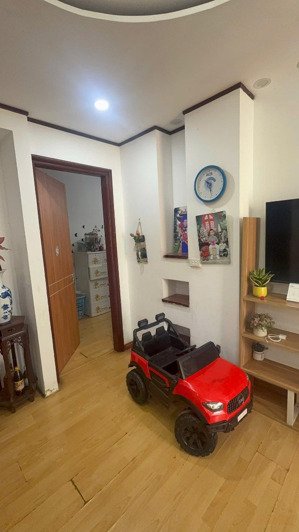 bán chung cư ct5 khu đô thị định công. vị trí siêu đẹp. lô góc. 2 thoáng. giá 5.1 tỷ