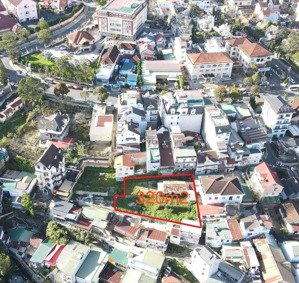 bán gấp đất đẹp view thoáng nằm ngay trung tâm cách chợ 3 phút đi xe - liên hệ ngay để có giá tốt