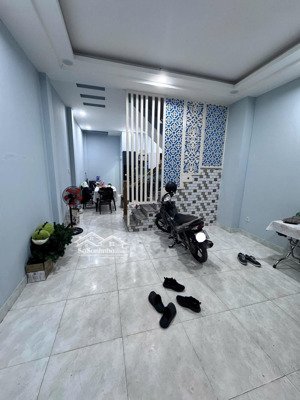 bán nhà 4pn, 3wc, trệt 2 lầu tum sân thượng, hẻm xe hơi đường số, gần đ. nguyễn thị định, quận 2