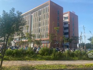 bán đất 130m² khu trung tâm hòa lạc, giá 32 triệu/m²