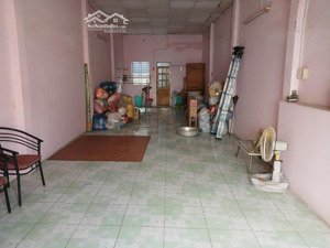 nhà nát 4x16m, gần nguyễn văn quá, khu yên tĩnh, chỉ 4 tỷ