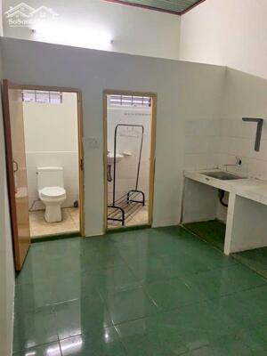 Nhà cấp 4 mặt tiền kinh doanh nhộn nhịp Y Moan - Buôn Ma Thuột (trong vành đai)