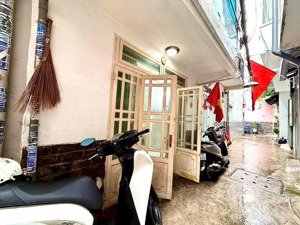 bán nhà 4 tầng 5pn phan văn trị p.11 bình thạnh chỉ 6,8 tỷ