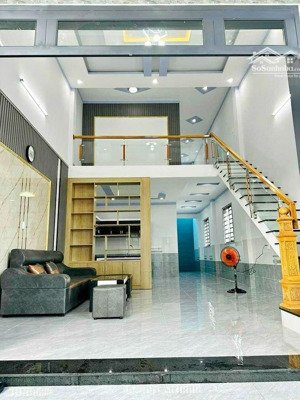 nhà sổ hồng riêng xây mới - hẻm oto - gần tên lửa - giá 1 tỷ 7