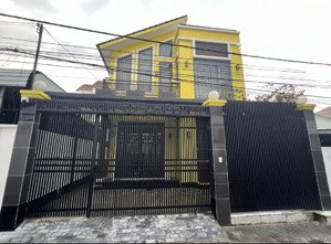 bán nhà sau sân banh gò đậu - thủ dầu một , diện tích đẹp 8 x 15 - sổ hồng hoàn công