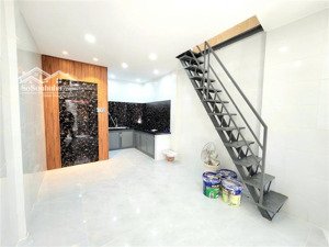 chỉ 2.8 tỷ có nhà trung tâm gò vấp, quang trung p10, nhà mới 2tầng rộng 24m2, hẻm thông 4m.