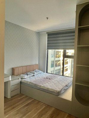 3n 110m2 view trực diện hồ bơi. full nội thất liền tường và đồ điện tử vừa hoàn thiện siêu đẹp.