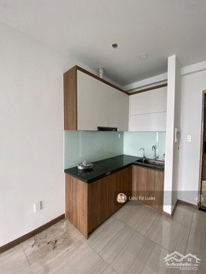 giá thật! bán căn góc bcons sala 1,8 tỷ bao hết, ngân hàng hỗ trợ 80%