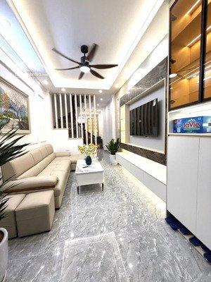 siêu phẩm, tôn đức thắng, đầy đủ nt, mới đẹp, 20m ra phố, ngõ thông, oto đỗ cách 20m, 37m2 x 4t