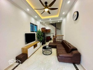 nhà 5 tầng la khê hà đông ô tô đỗ cửa.pháp lý chuẩn sổ a4