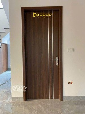 nhà đẹp quân bắc từ liêm, 74m 8 tầng tháng máy vù vù hơn 20 tỷ.
nhà rất đẹp, vài bước ra hồ điều ho