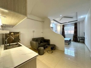 cho thuê căn hộ dt 35m2 ,gần cầu trần quang diệu,coopmart nhiêu lộc q3,full nội thất,nuôi pet nhỏ