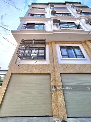 bán nhà lô góc bát khối 6 tầng ngõ thông ô tô 7 chỗ vào nhà giá đầu tư