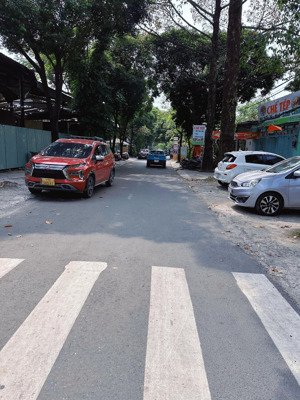 mặt tiền kinh doanh căn hộ dịch vụ - vị trí đắc địa long trường 6,5 x 38