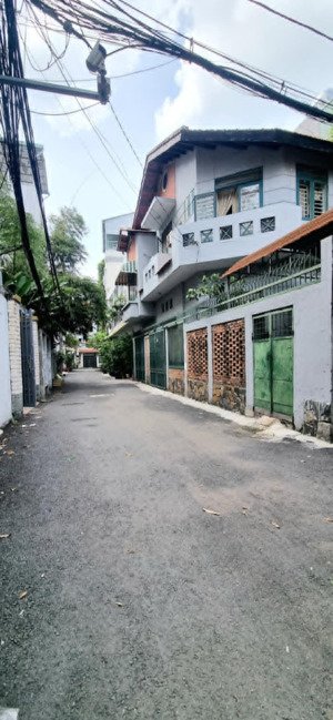 ngon, ngay chợ cây quéo, bán nhà 70m2 chỉ 7.89 tỷ, hoàng hoa thám - bình thạnh