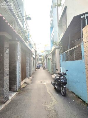 GẤP BÁ.N, GIẢM 500TR, HẺM Ô TÔ, 72m2(4.7 x 15.5) P3 Gò Vấp, chỉ 8ty