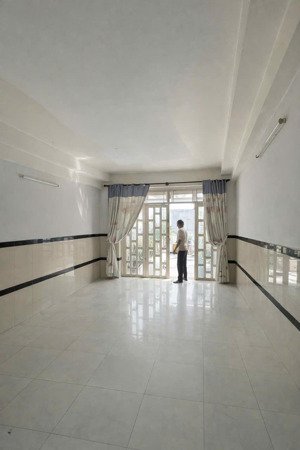 nhà bán mặt tiền bàu cát, p11, quận tân bình - 5 tầng - 4 x 26.5m - giá: 22.97 tỷ