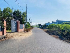 hòa hội huyện xuyên mộc tỉnh brvt dt: 440m2 100tc giá: 1tỷ5 lô góc 3 mặt tiền đường nhựa