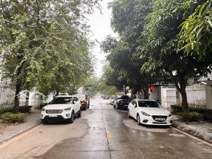 bán nhà long biên khu đấu giá thạch bàn long biên