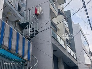 nhà bán 84/ hòa hưng q10. hàng ngon trong tầm giá, chỉ 151 tr/m2 hẻm xe hơi, thông tùm lum