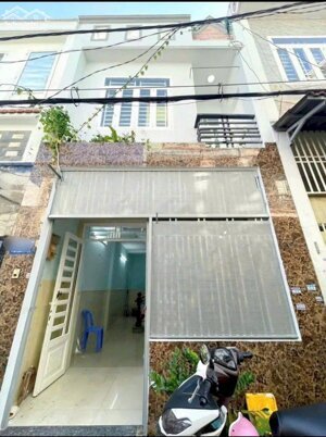 BÁN NHÀ ĐƯỜNG TÂN CHÁNH HIỆP 18, HẺM XE HƠI, GẦN ĐẠI HỌC GTVT