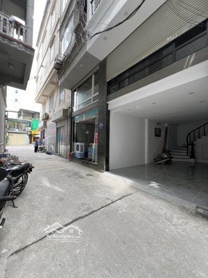 nhà phố việt hưng, dân xây, kinh doanh, gara ô tô, 10.95 tỷ