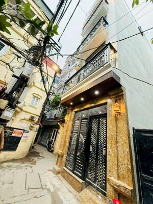 Bán tòa CHDV Hoàng Hoa Thám, Ba Đình gần 70m x5T thiết kế 13pkk Full đồ có máy giặt từng phòng