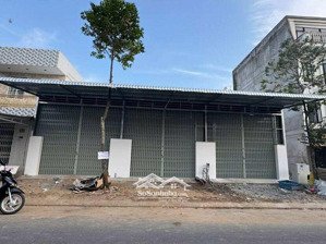 cho thuê kho 300 m2 mới xây kế bến xe cần thơ