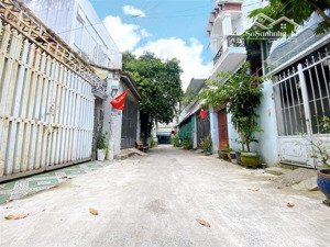 nhà 2 mặt tiền hxh 100m2 - bùi văn ngữ - quận 12