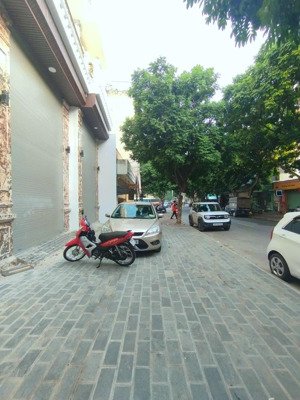 bán nhà phố vũ xuân thiều thang máy, 7 tầng, 80 m2 gara ô tô, 26.7 tỷ, 2 thoáng
