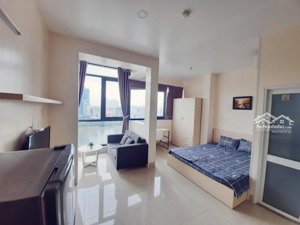 cho thuê phòng dịch vụ đường tôn thất thuyết q4, diện tích 35m2 chỉ cách vài bước ra q1, q3