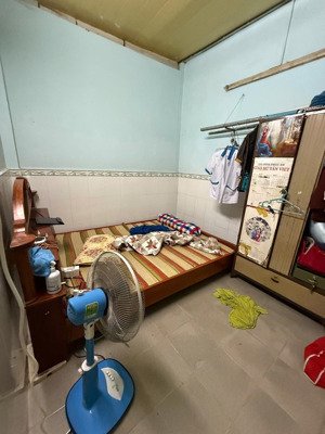 khu vip bàu cát, gần mt. ngang 4.2m nở hậu. dt: 129m2. 2 tầng 5pn nhỉnh 8 tỷ. chỉ 60tr/m2