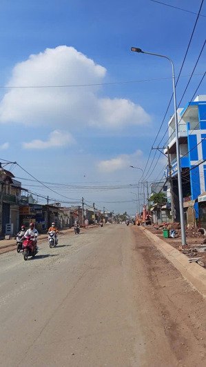 nền đất phường sát chợ cách vành đai 2 chỉ 100m