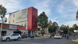 1 trệt 2 lầu mặt tiền hà huy giáp gần góc ngã tư thông suốt phù hợp kinh doanh, văn phòng, showroom